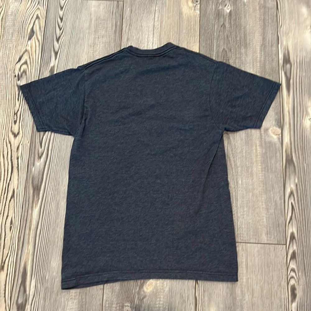 Disney Mickey T-Shirt  - Picture 2 of 6
